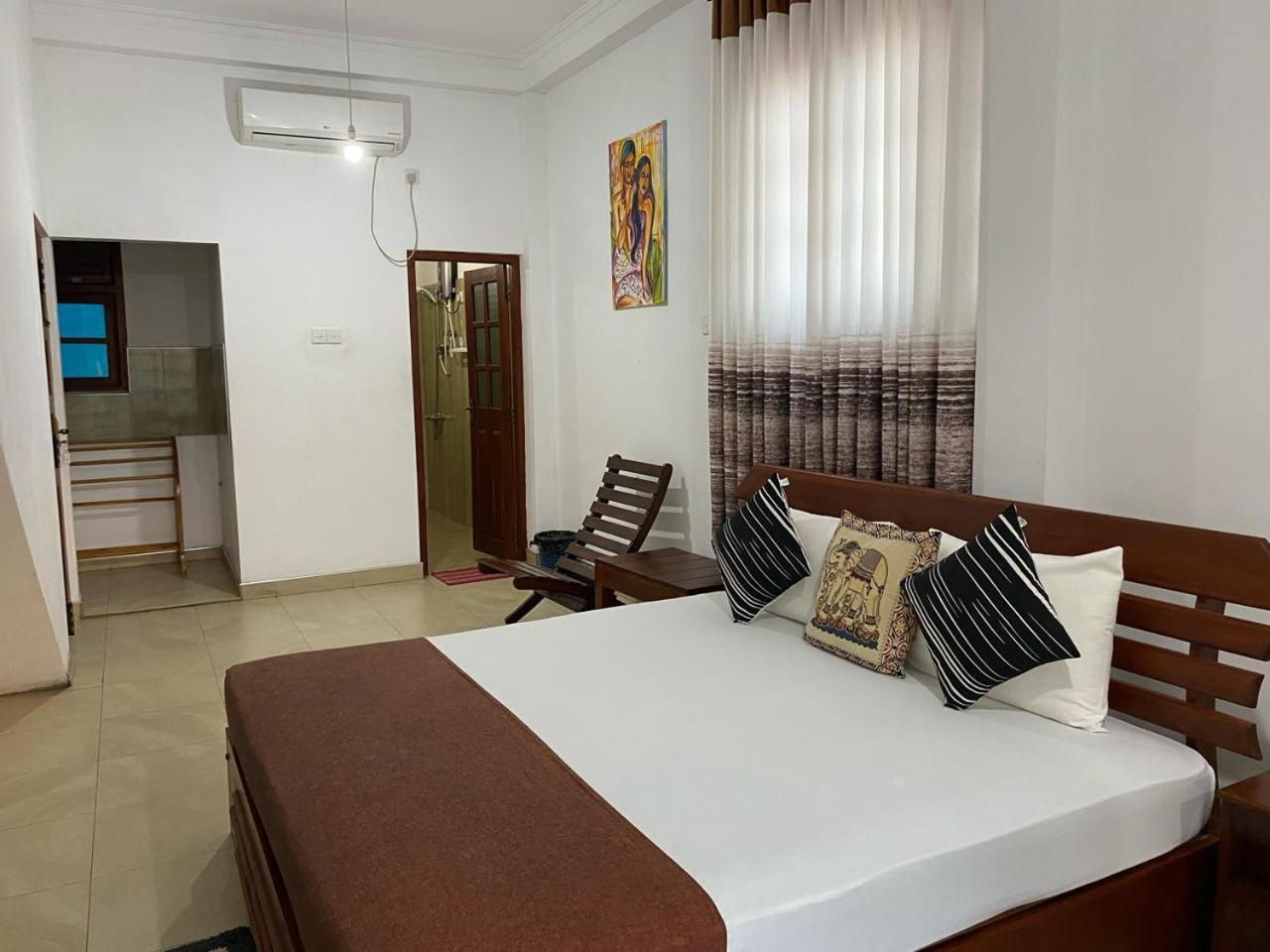 Why Not Palace Anuradhapura Exteriör bild
